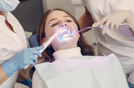 How to Avoid Sensitivity During Teeth Whitening Treatments?